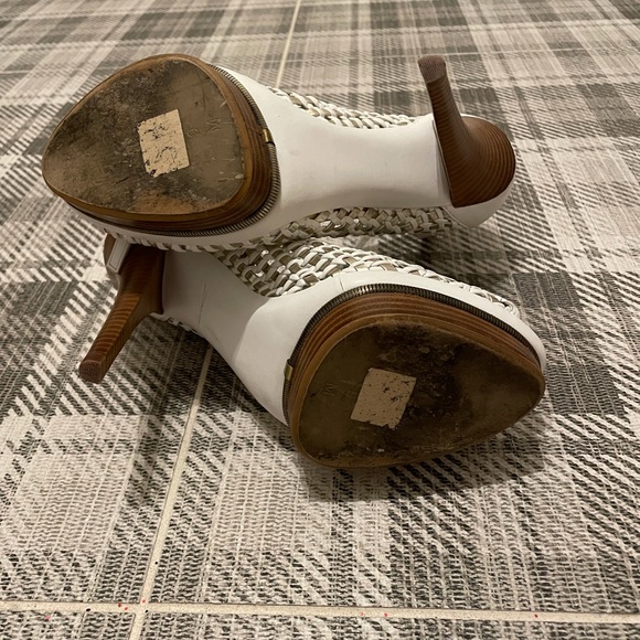 Bebe Woven White and Silver Open-Toe Platform Heels with Ankle Strap - Picture 4 of 5